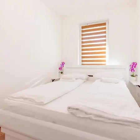 Horyzont - Osiedle Bursztynowe コウォブジェク